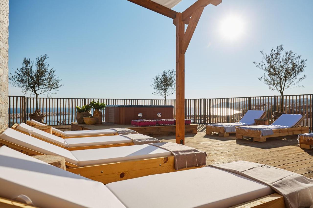 Hotel Menel The Tree House- Adults Only يميناريا المظهر الخارجي الصورة