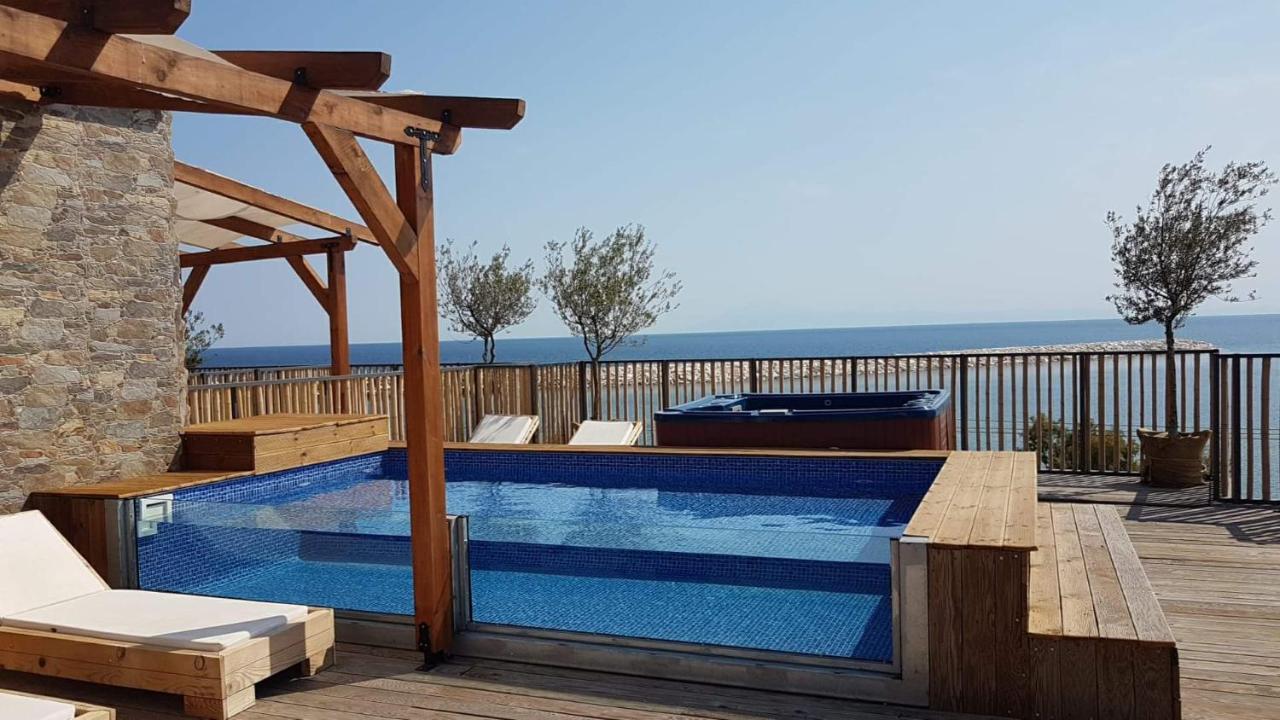 Hotel Menel The Tree House- Adults Only يميناريا المظهر الخارجي الصورة